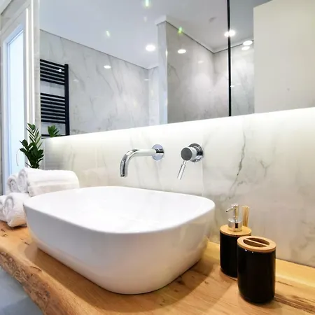 Apartment Grey By Skg Thessaloniki