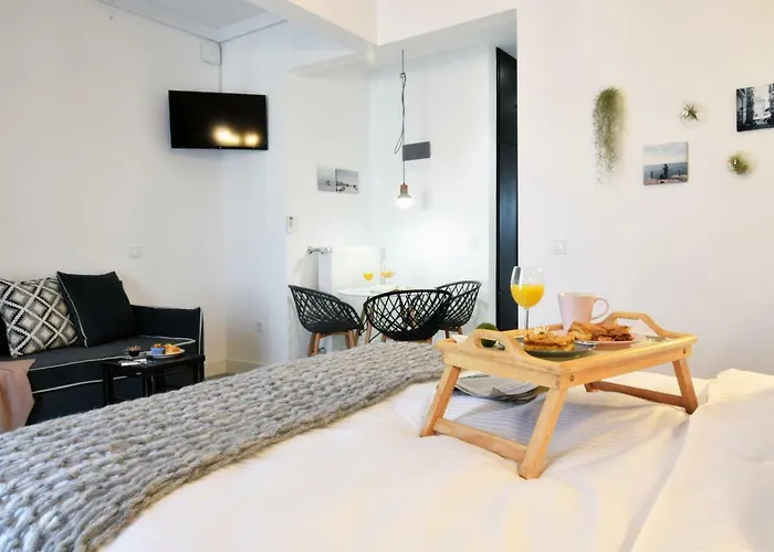 Grey By Skg Apartman Szaloniki